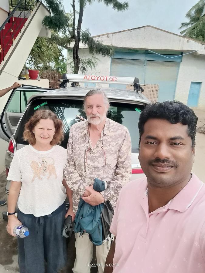 Abhi Homestay Хампи Екстериор снимка